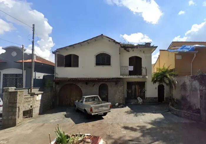 Sobrado Residencial ou Comercial à venda no Bairro do Sumaré na Avenida Doutor Arnaldo