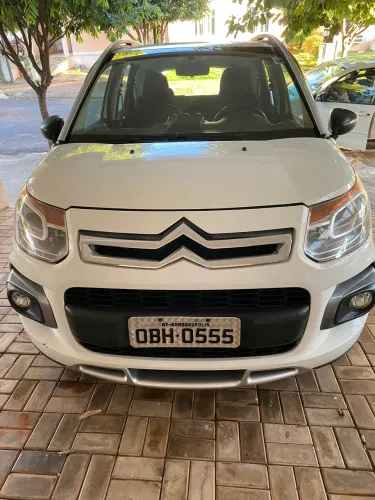 Citroen Aircross GLX 1.6 Flex 16V 5P Aut. 2014