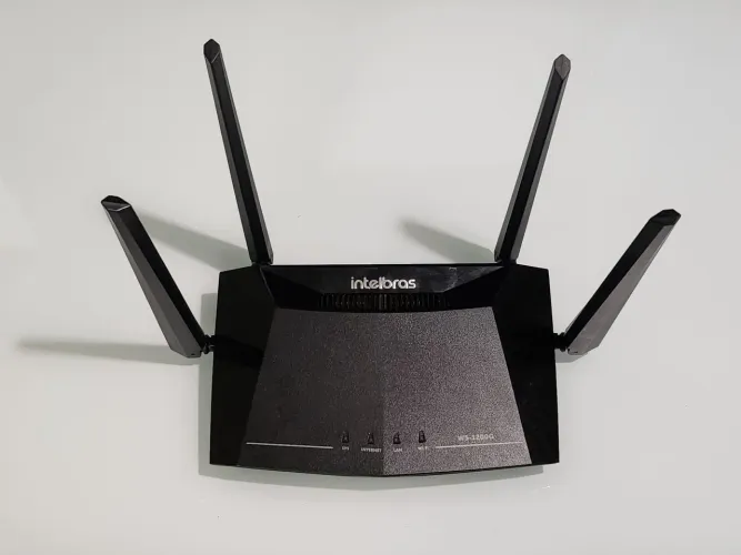 Roteador Intelbras Wi-Force W5-1200G Gigabit Dual Band AC 1200 (Completo na Caixa)