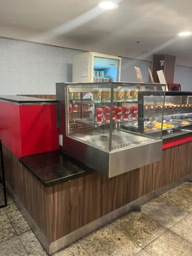Balcão Refrigerado Expositor em Inox