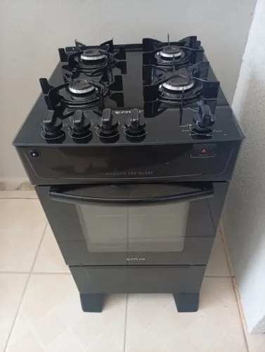 Vendo Fogão - pouquíssimo tempo de uso!