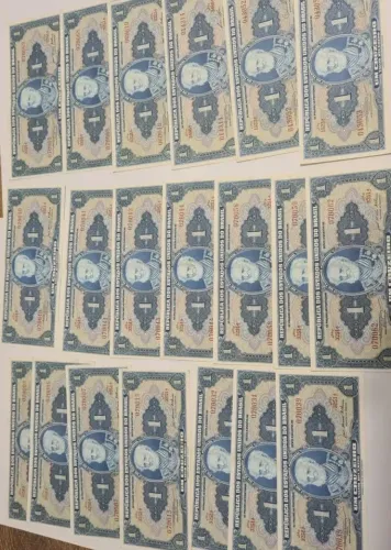 Lote de cédulas antigas do mundo