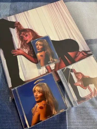 Sabrina carpenter COMBO, vinil ?lux?, cd autografado sns, cd mbf e k7 sns