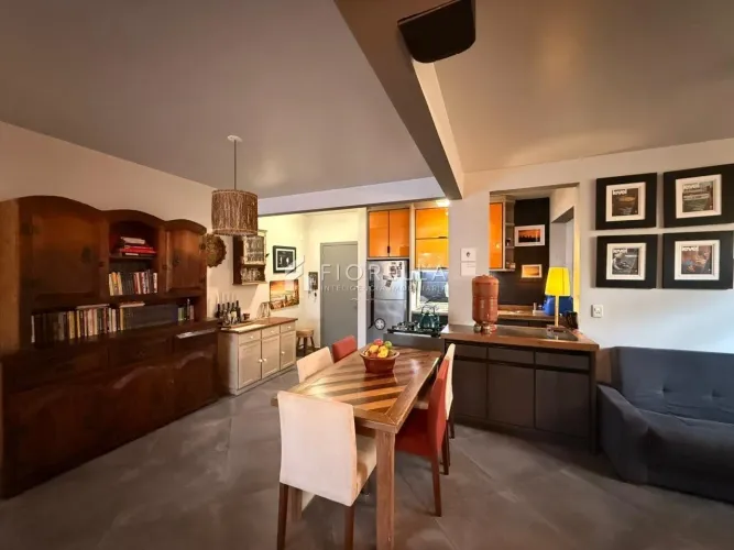 Apartamento com 01 dormitório 61m² - Itacurubi - Florianópolis/SC.