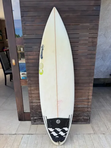 Prancha de surf tamanho 5.10 26.53L 550,00