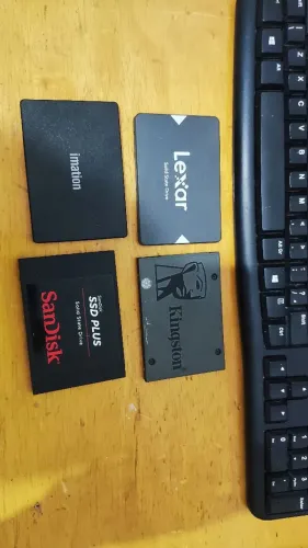 SSD - 4 uni sendo 2x 240gb e 2x 120gb