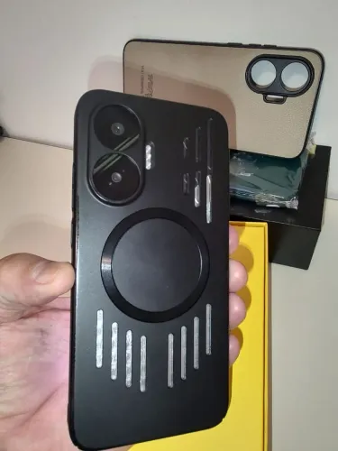 Vendo ou Troco Poco F7 Plata 12GB RAM/512gb .