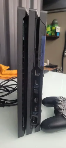 Playstation pro 4 1TB