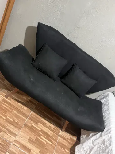Namoradeira 2 travesseiros semi novo