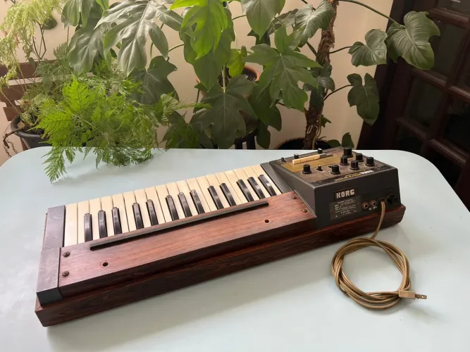 Sintetizador Vintage Korg Micro Preset M-500 SP, 1977