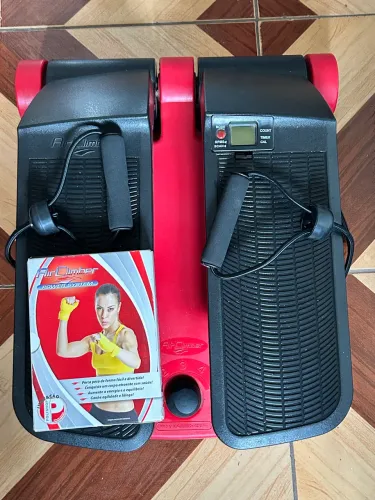 Vendo aparelho de ginástica AIR CLIMBER ORIGINAL DA POLISHOP
