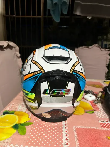 Vendou ou troco ls2 