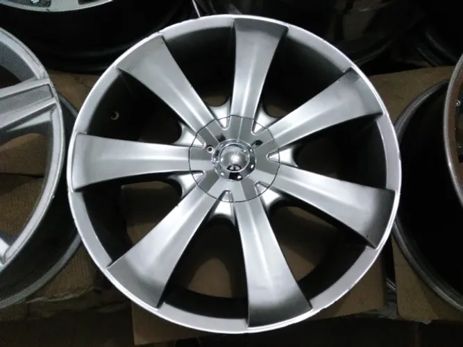 Rodas Aro 20 Devino HP Escura Seminova Jg118