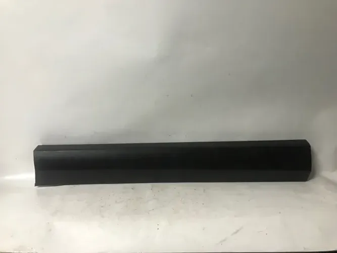 Moldura porta Rav4 