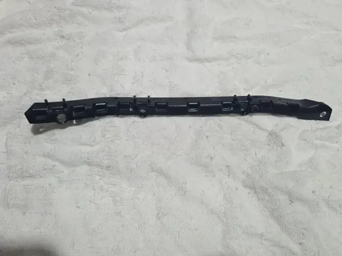 Guia P/choque traz mercede C180 1.8 turbo ld