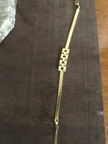 Pulseira de corrente fina em ouro 18k