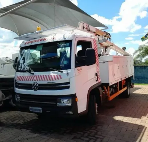 VW 9.170 Delivery ano 2020 com cesto aéreo, em SP