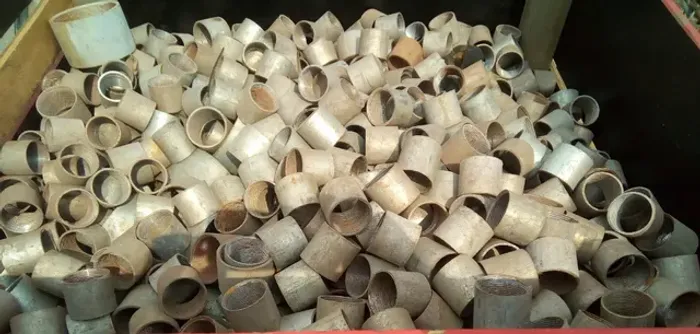 Luvas galvanizadas para eletrodutos - Preço por kg.