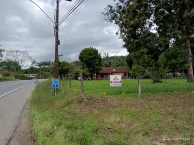 Terreno em Pirabeiraba, 880 m2