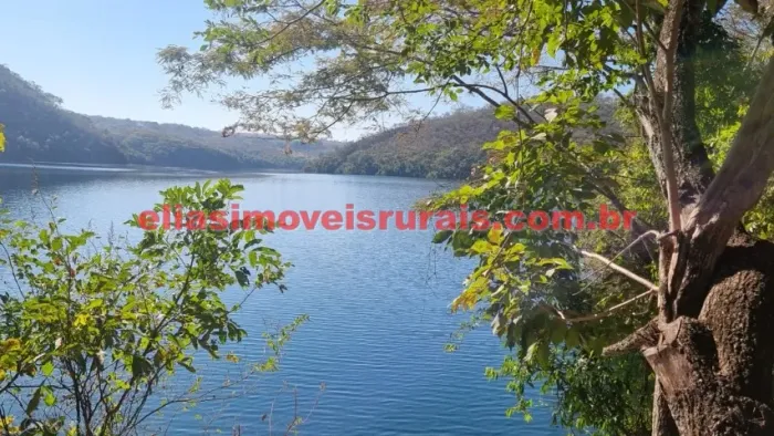 Chácara lazer margens da represa - 7,0 hectares - Cruzeiro dos Peixotos