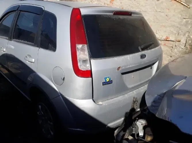Sucata Ford Fiesta 2008 1.0 