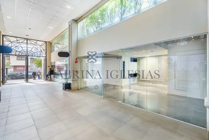 Loja para locação na Galeria Guimarães e cia em localização privilegiada no Alto da XV
