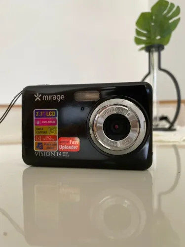 Câmera Digital Mirage Vision 14.0MP LCD 2.7''