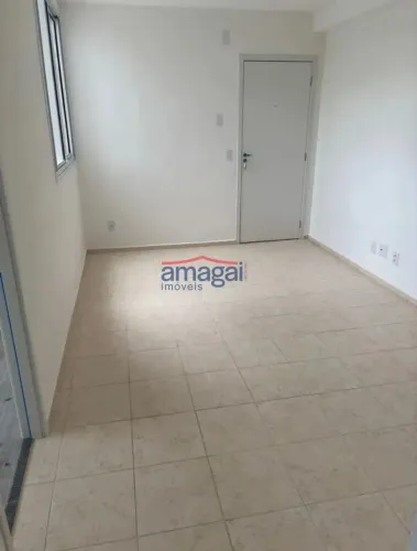 Apartamento de 2 quartos para locação em Jacareí - SP