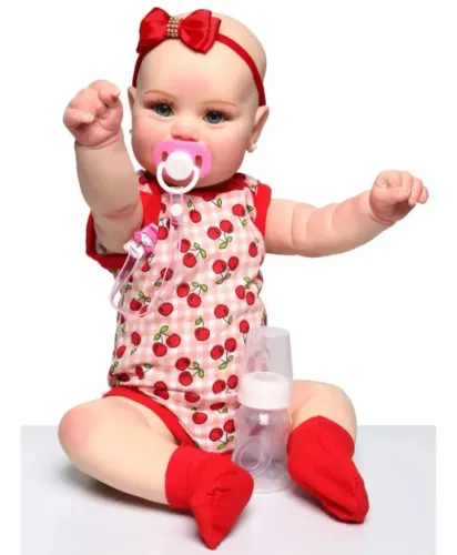 Boneca bebê reborn de silicone recém nascida Laurinha 56 cm