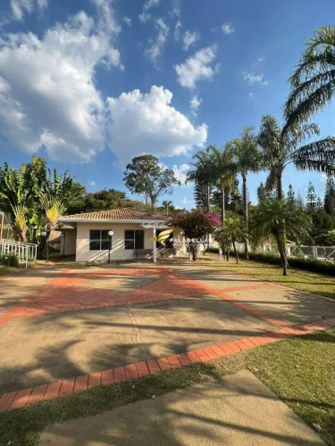 Casa com 4 dormitórios à venda, 180 m² por R$ 1.260.000,00 - Chácara Saudáveis e Encantado