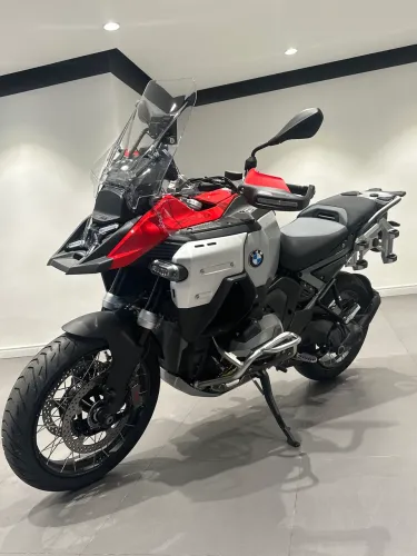 R 1300 GSA PLUS R$ 136.500