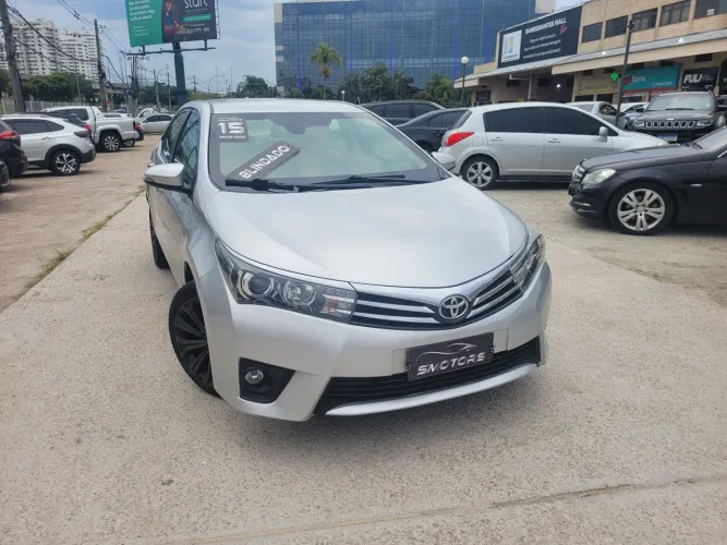 Blindado Toyota Corolla Altis Blindado 2015 Rodas 17 ótimo estado 