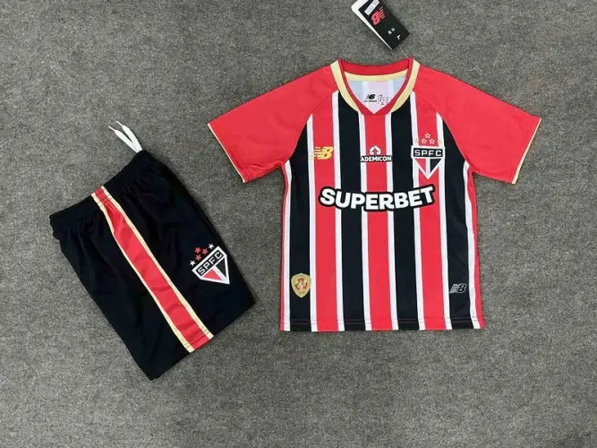 Conjunto São Paulo II Infantil/juvenil 25/26 2 a 13 Anos