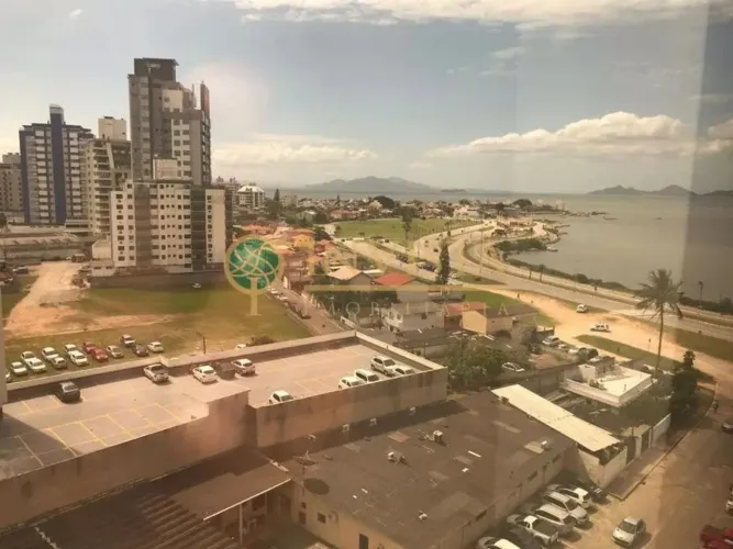 Sala Comercial à venda em Florianópolis.