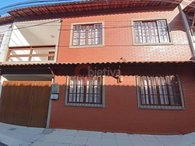 Casa duplex para Locação, 5 quartos, 110m², Braga - Cabo Frio