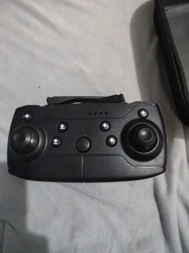 Drone e88 pro . Usado por 1 mês 