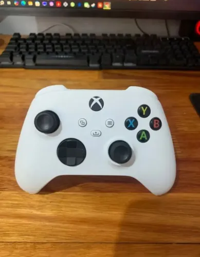 Controle Xbox Series / Com analógicos Halleffect