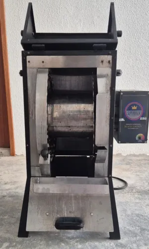 Churrasqueira Elétrica e a Carvão Super Bruza Capacidade 30 espetinhos