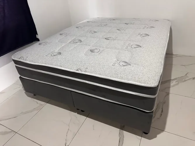Cama box Queen size NOVO 1.98x1.58 entrego 