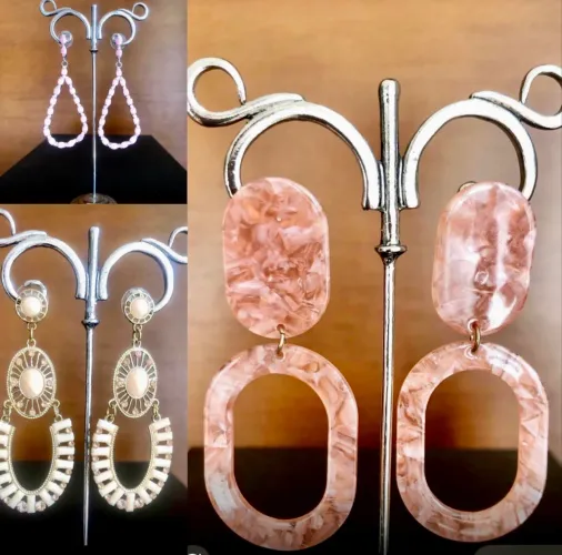 Brincos novos R$ 10,00 (cada peça)