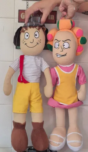 Chaves de Pelucia grande e Dona Florinda