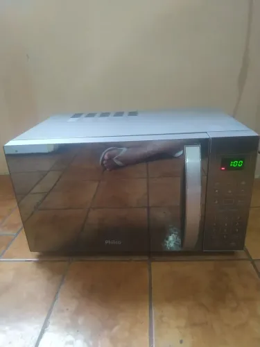 Microondas Philco espelhado 26l (sem o prato)