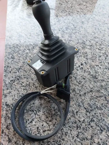 Joystick para equipamentos e máquinas
