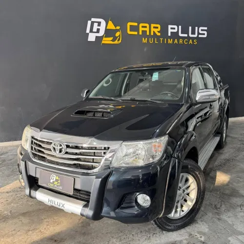 Toyota Hilux CD SRV 4X4 2.8 TDI Diesel Aut. 2015