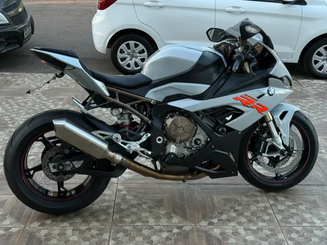 S 1000 RR