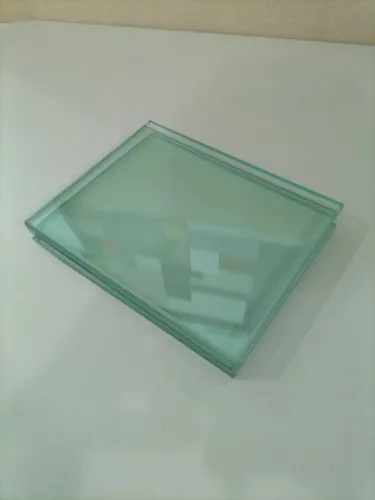 3 Cantoneiras de Vidro 10 mm - Semi-Novas