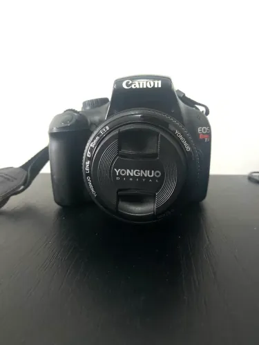 Canon EOS rebel T3 + Lente 50mm Yongnuo 