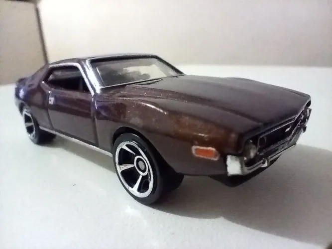 Miniatura AMC Javelin - Hot Wheels customizada 