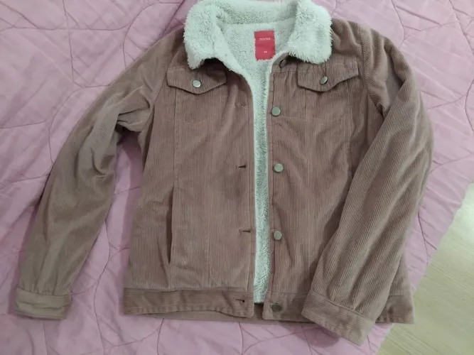 Blusa/jaqueta tamanho 14