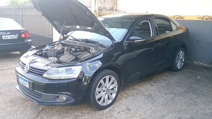 Volkswagen Jetta Comfortline 2.0 T.flex 8V 4P Tipt. 2011